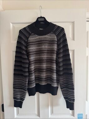 EVEREVE Black & Gray Patterned Crewneck Sweater